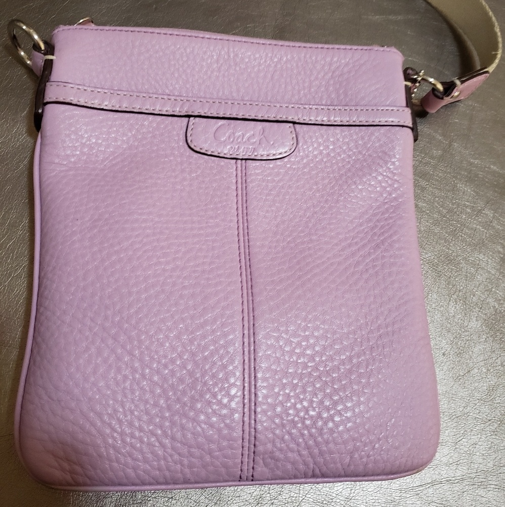 COACH lilac travel Crossbody swing pack bag